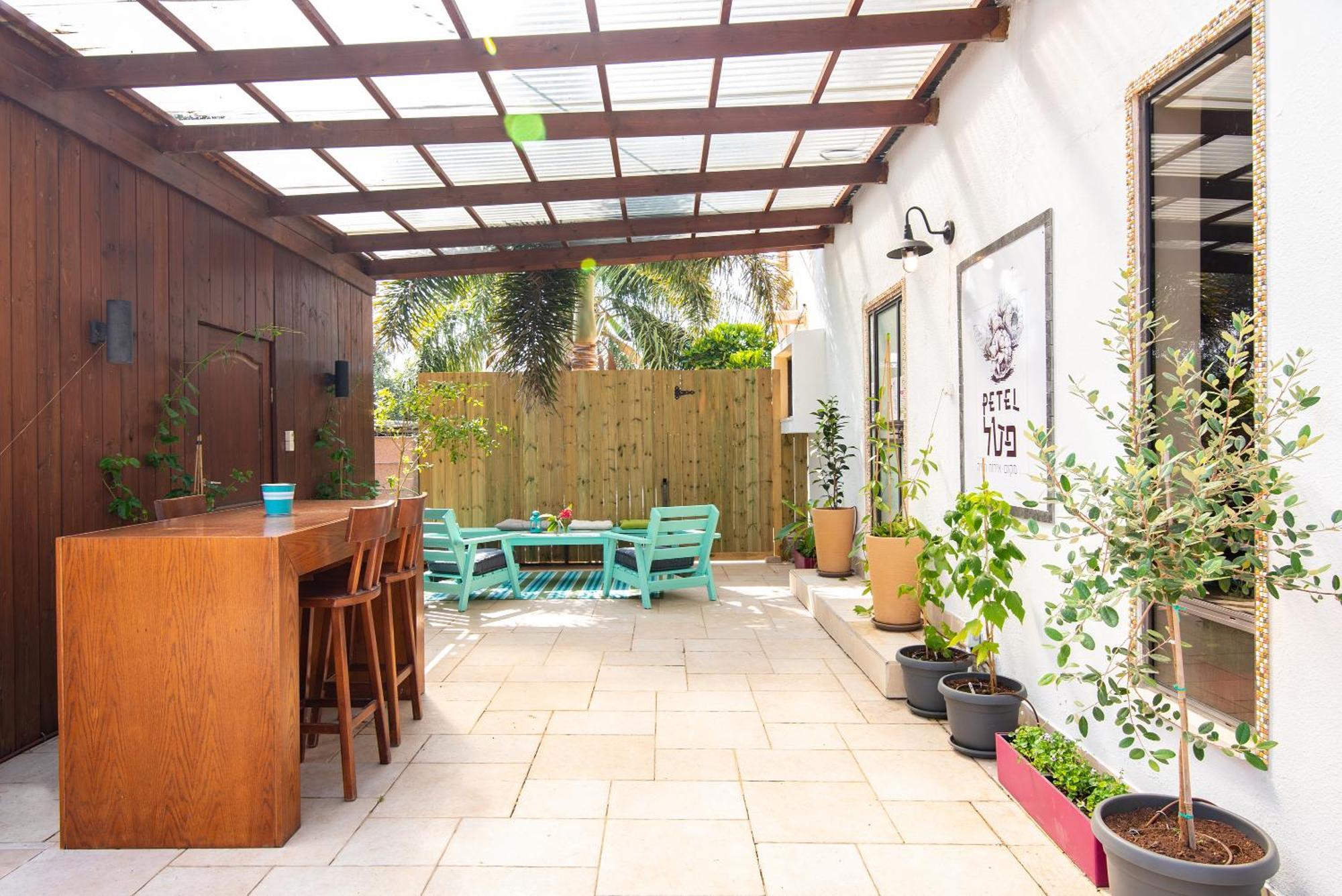 Bar-On Vacation Resort - Nature, Culture, Tours & Tastes Near Nahariyya - בר-און ריזורט, בתי מפונים , טבע, תרבות, סיורים וקולינריה Ben 'Ammi Pokoj fotografie